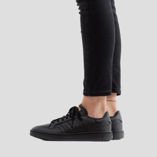 Юношески Кецове Adidas TEAM COURT J EF6808 Черен Цвят