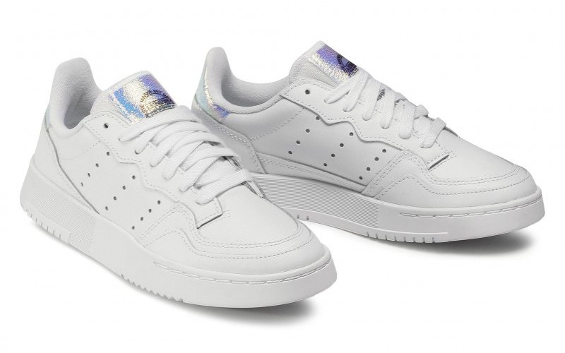 Младежки Кецове Adidas Supercourt J EG8489 Бял Цвят С Холограмни Детайли