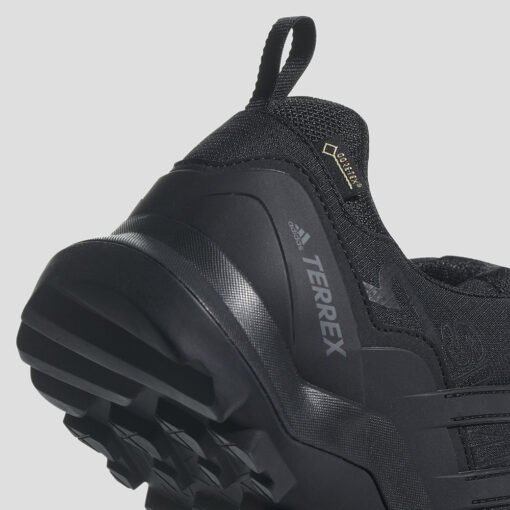 Мъжки Маратонки Adidas Terrex Swift R2 GTX CM7492 Черен Цвят Изработени От Синтетичен Материал Ripstop
