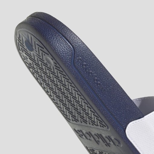 Чехли Adidas Adilette Shower Slides HQ6885 В Син И Бял Цвят С Червено Лого